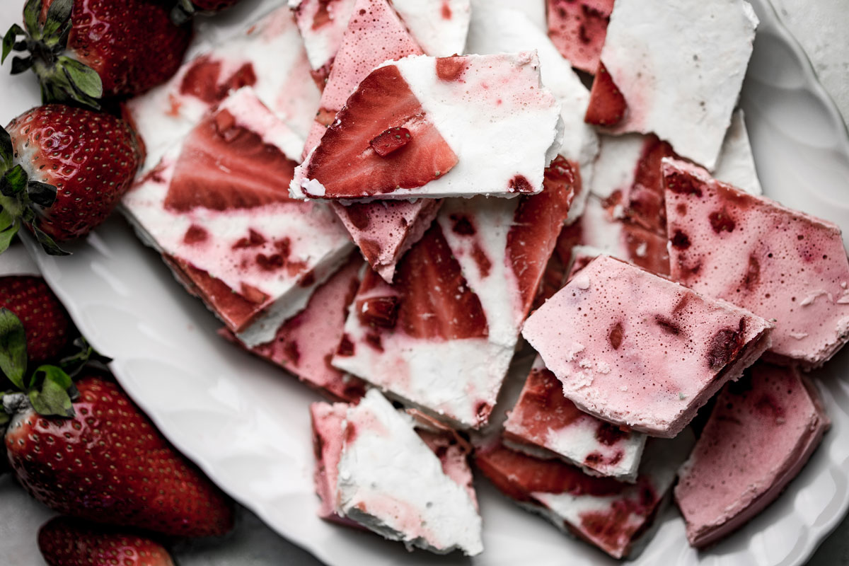 Strawberry yogurt bark