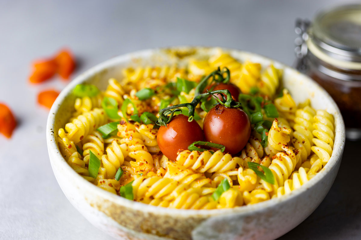 Vegan Roasted Red Pepper Pasta